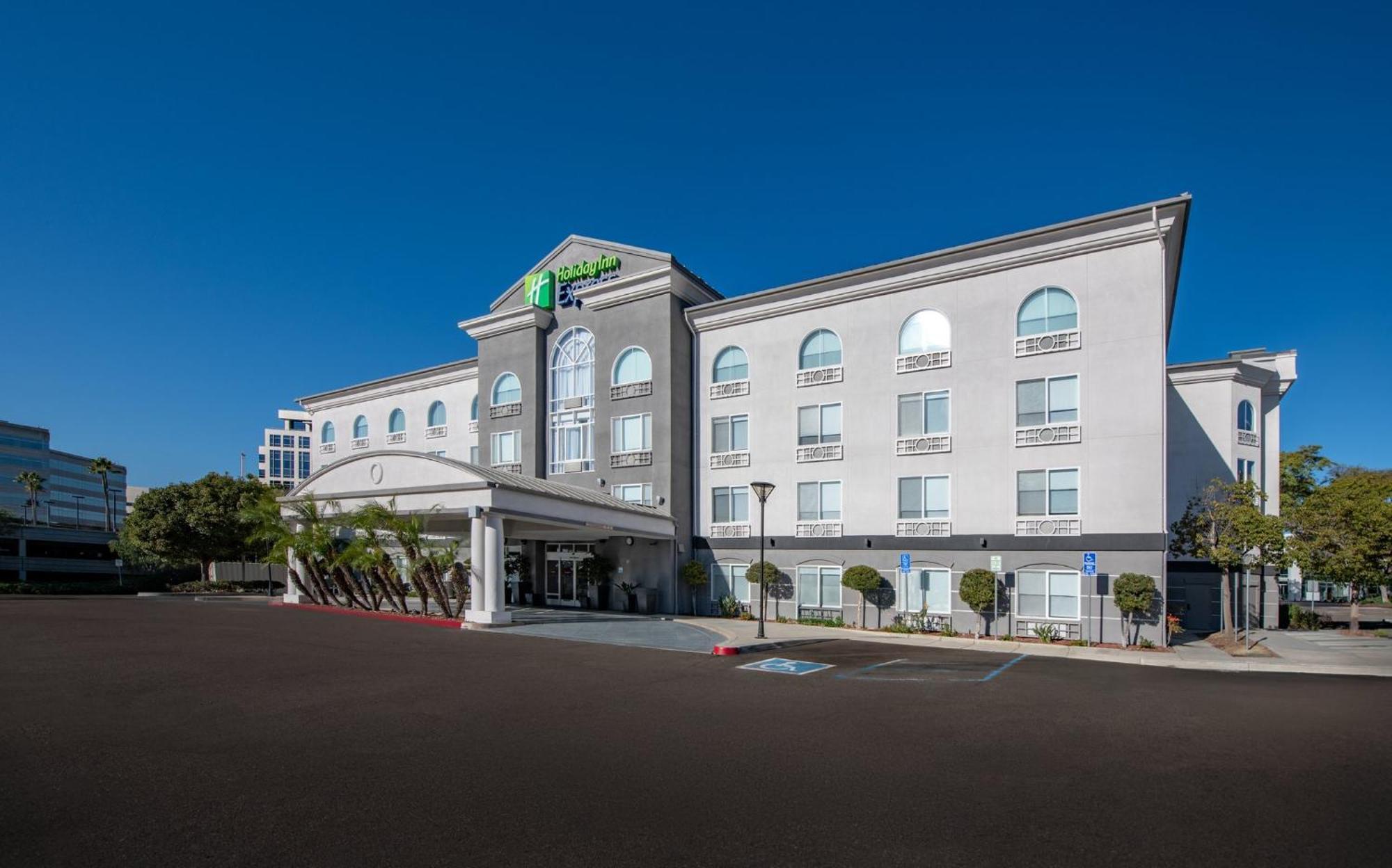 Holiday Inn Express San Diego - Sorrento Valley By Ihg Eksteriør billede